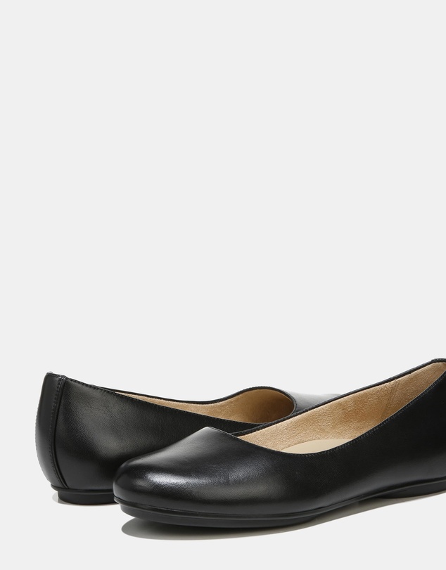 Naturalizer - Maxwell Flat - Black