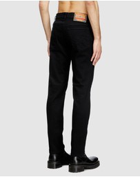 Diesel - 2023 D-Finitive Regular Jeans