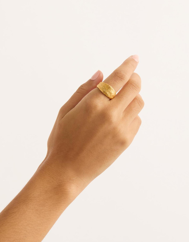 By Charlotte - Gold Woven Light Ring