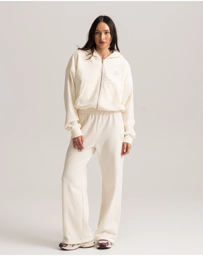 HyperLuxe The Label - Logo Embroidered Straight Leg Sweatpants