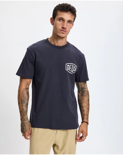Deus Ex Machina - Shield Garment Dyed Tee