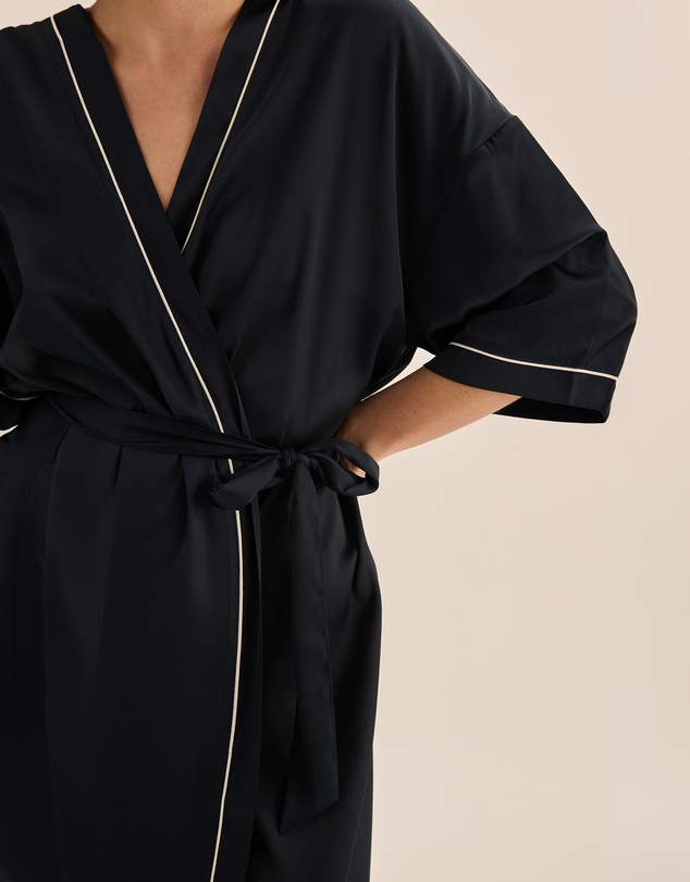 Gingerlilly - Lacey Navy Satin Robe