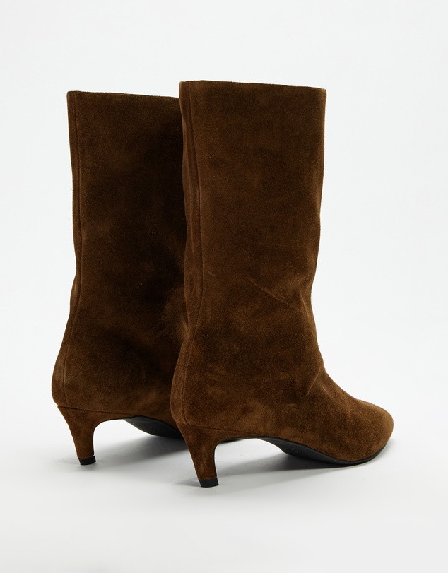 AERE - Nara Suede Heeled Boots