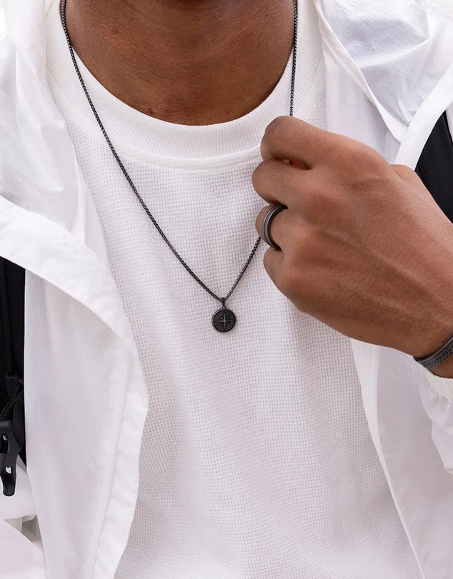 PIG&HEN - Compass Rose Necklace