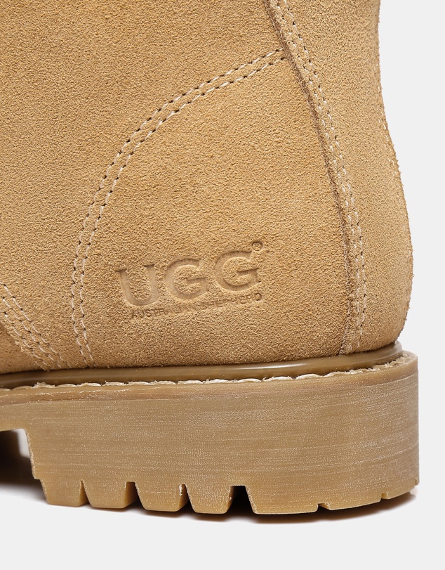 EVERAU - Australian Shepherd Ugg Mina Cow Suede Upper Martens