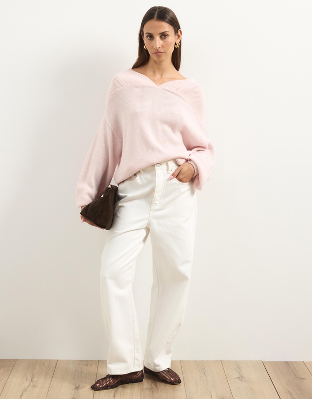 Atmos&Here - Kalli V-Neck Knit Jumper