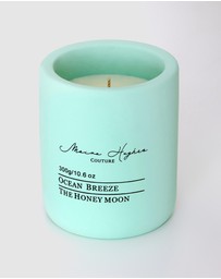 Moira Hughes - The White Label - The Honeymoon Candle