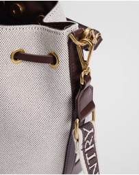 Country Road - Cr Bucket Bag