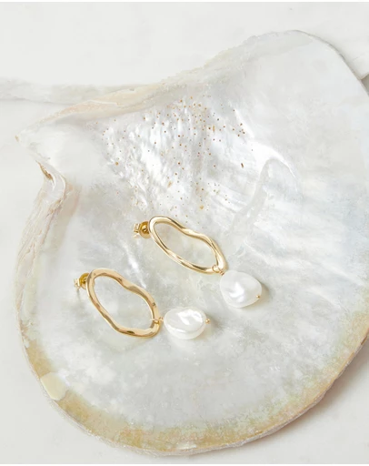 Pastiche - Athena Earrings