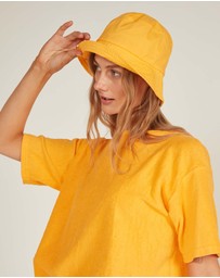 Primness - Peaches Bucket Hat