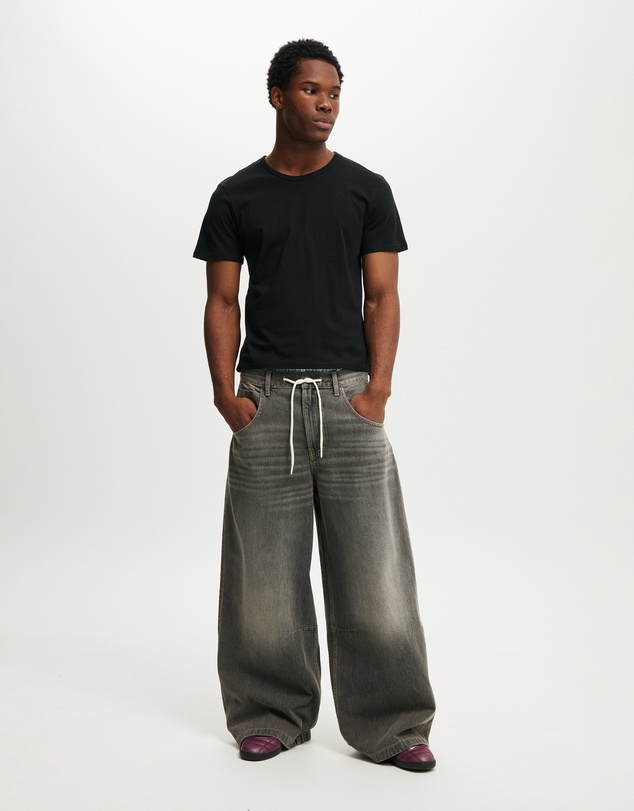 Cotton On - Y2k Super Baggy Jean