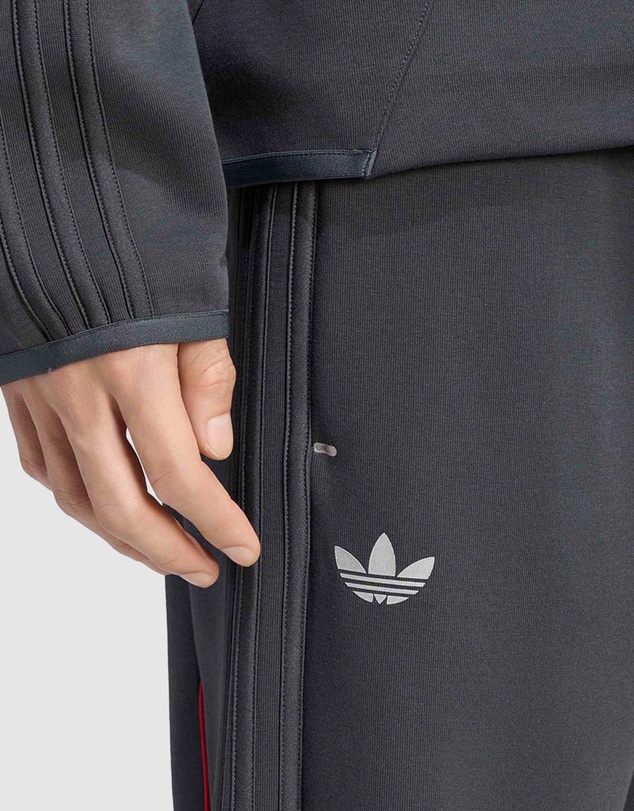 adidas Originals - Liverpool FC Spacer Teamgeist 26 Trackpants