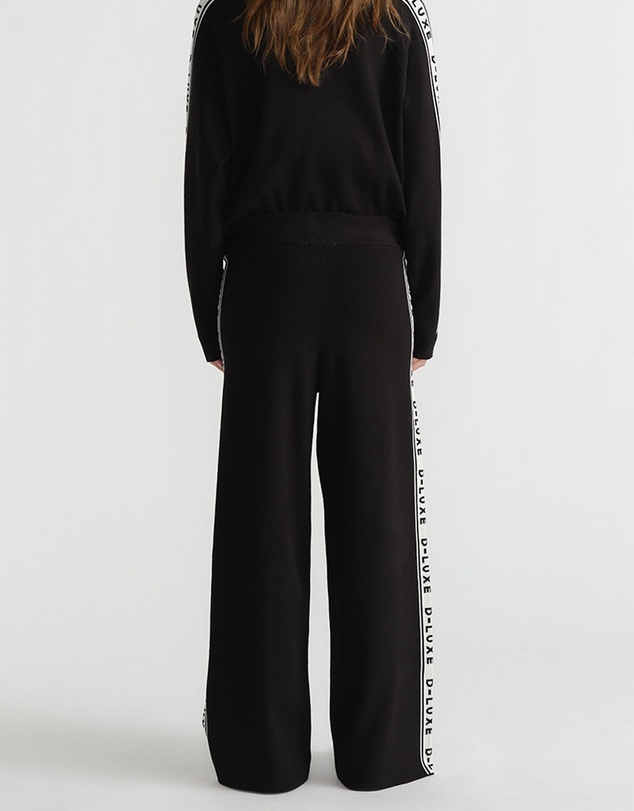 Decjuba - D-Luxe Logo Panel Knit Pants
