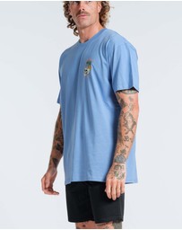 Vacancy Co - Club Dread Tee
