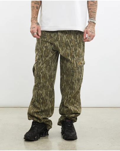 Vintage by The Real Deal - Pre Loved - Vintage Mossy Oak Realtree Camo Cargo Pants