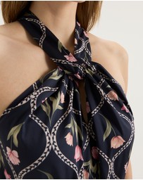 Review - Tulip Dress
