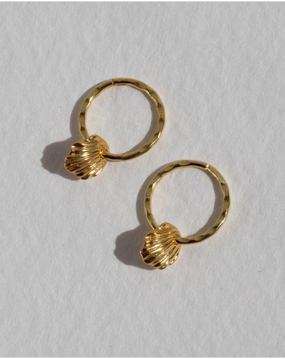 SAINT VALENTINE - Flat Shell Mini Hoops - Gold - ICONIC EXCLUSIVE