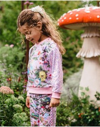 Fleur Harris - 'Faraway Friends' Sweater in Lilac