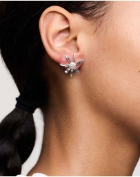 Meadowlark - Daisy Earrings Medium