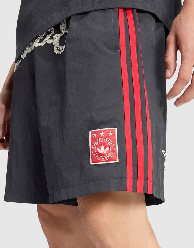 adidas Originals - Nylon GFX Shorts