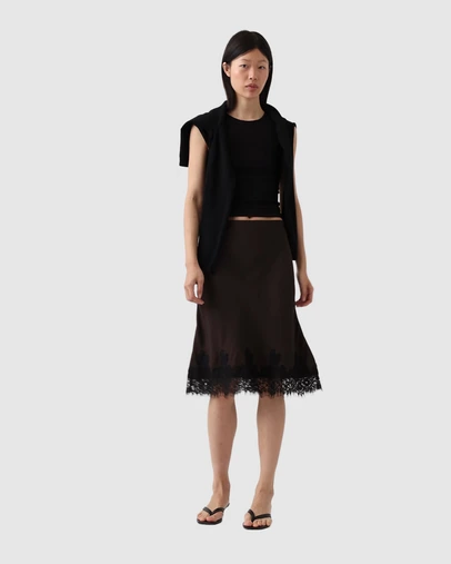 GAP - Maxi Lace Hem Slip Skirt