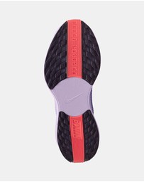 Nike - Pegasus Plus - Women's
