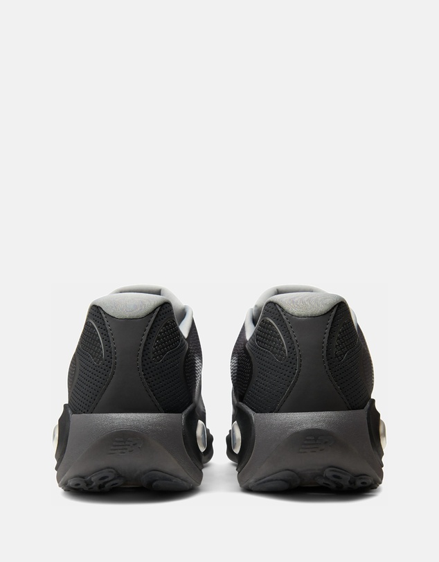 New Balance - AC Runner - Men's