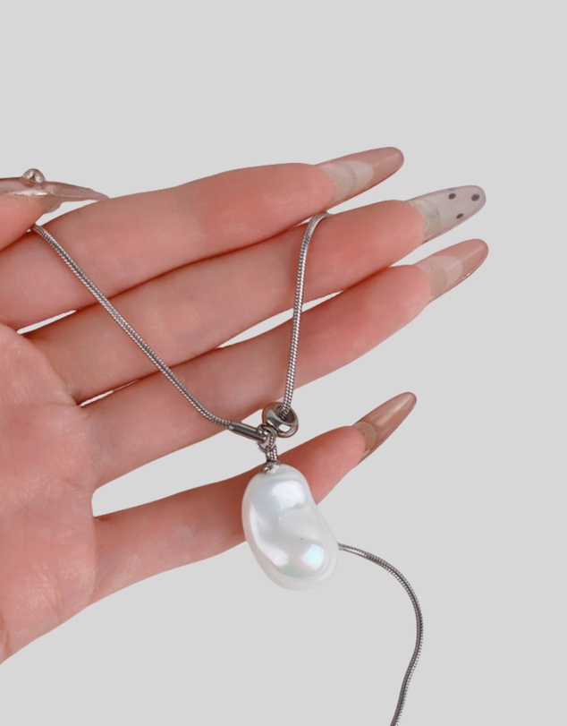 KAJA Clothing - Pearl Pendant Necklace