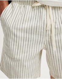 Cotton On - Easy Short