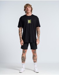 Vacancy Co - Surf Club Tee