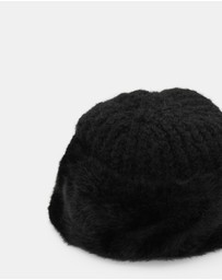 Morgan & Taylor - Kara Faux Fur Hat in Black