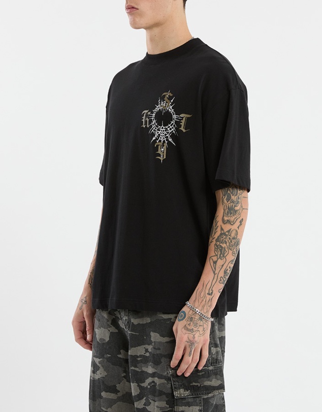 Kiss Chacey - Depiction Street Tee