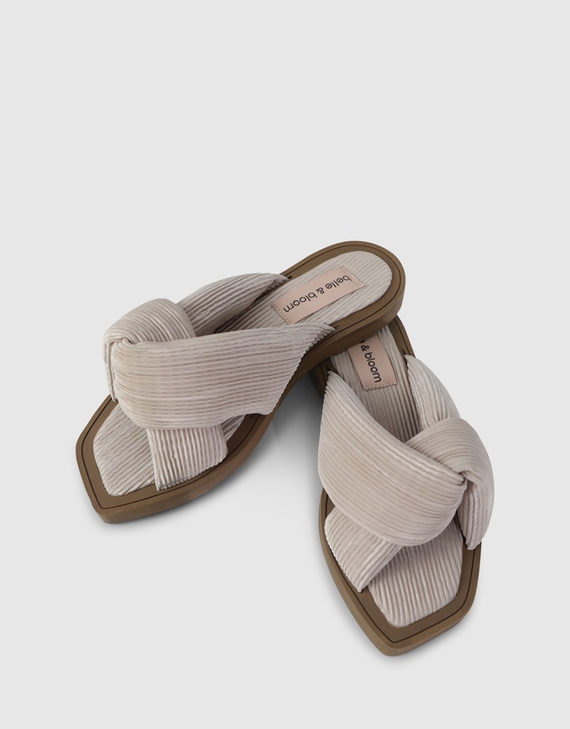 Belle & Bloom - Oblivion Slides