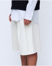 Wynn Hamlyn - Charlie Shorts