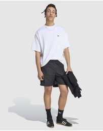 adidas Originals - Trefoil Essentials Woven Shorts