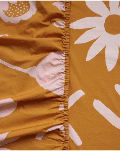 Mosey Me - Floral Dreams Fitted Sheet - Tan