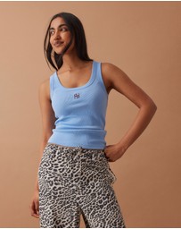 Ceres Life - Zoe Contour Rib Scoop Tank