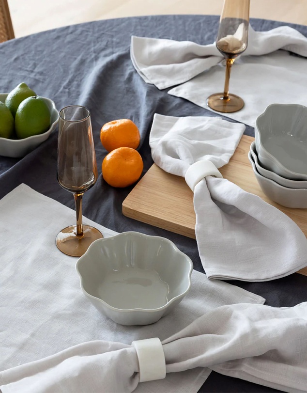 Bambury - Linen Round Tablecloth