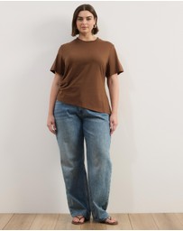 Atmos&Here Curvy - Emi Asymmetric Hem T-Shirt