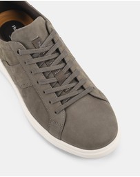 Hush Puppies - Gravity