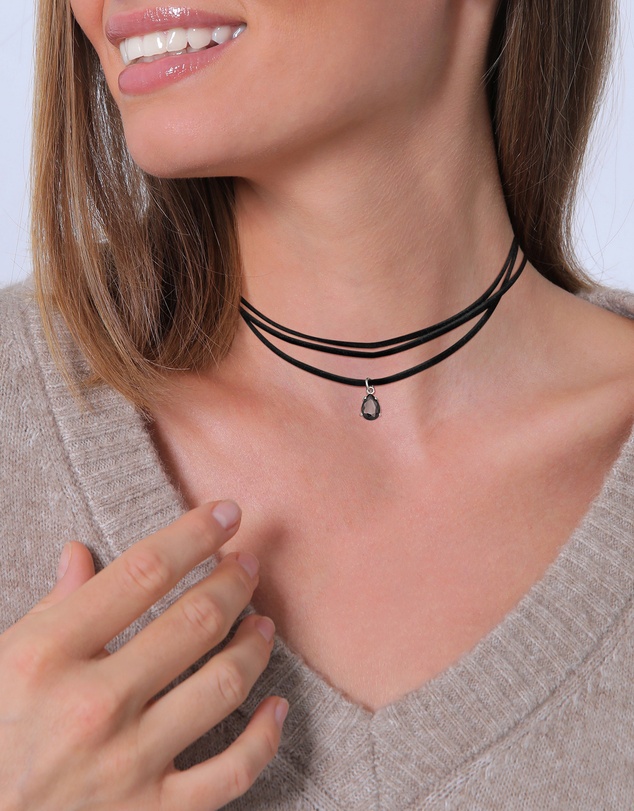 Elli Jewelry - Zirconia Faux Leather Choker Necklace
