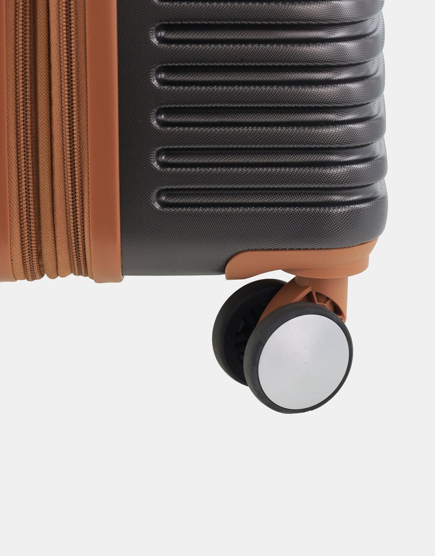 Pierre Cardin - Pierre Cardin 70cm Medium Hard Shell Suitcase