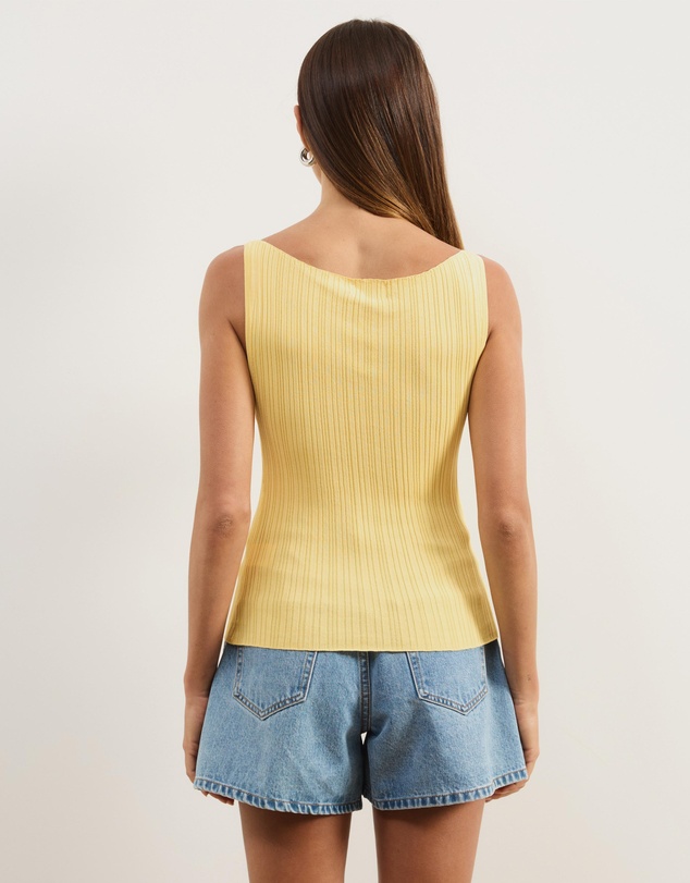 Atmos&Here - Arna Sleeveless Knitted Top