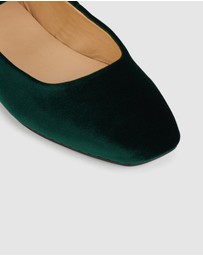 Rollie - Mary Jane Velvet Flat
