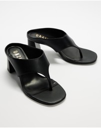 Dazie - Elodie Block Heel Thong Sandals
