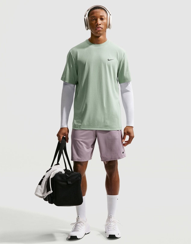 Nike - Hyverse Men's Dri FIT UV Short-Sleeve Versatile Top