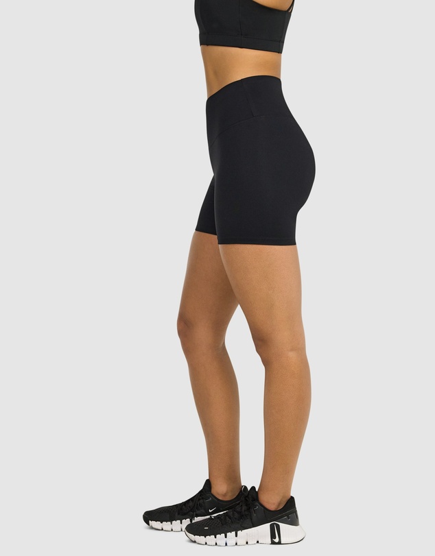 Rockwear - Sculpt Scrunch Bum Mid Thigh Bike Shorts