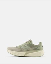 New Balance - FuelCell Rebel v5 - Men's