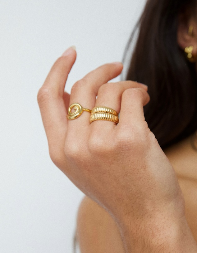 HOUSE OF SLANI - Organic Spiral Gold Ring