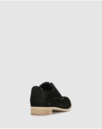 B.Coops - Zena Slip Ons
